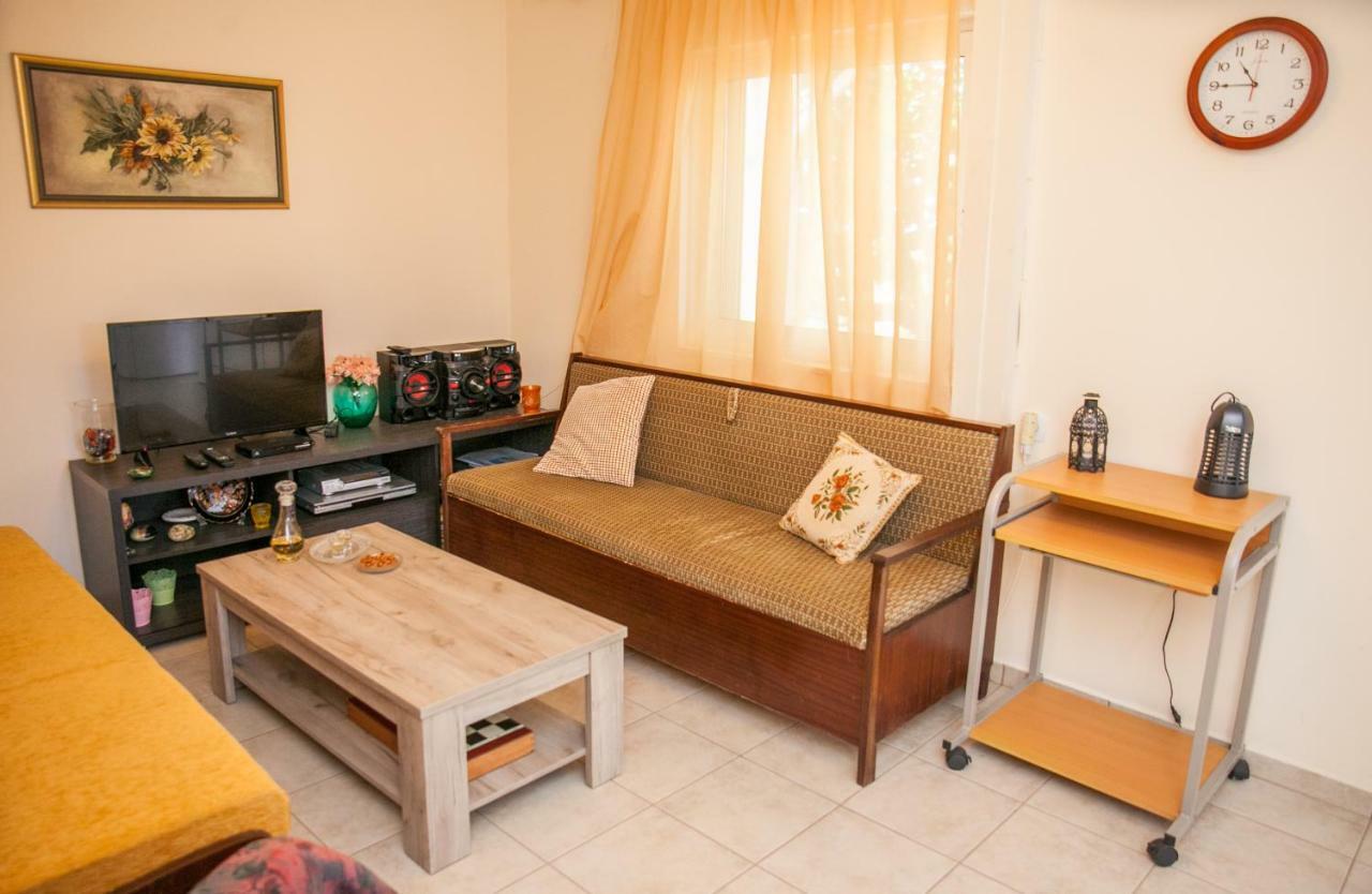 Tranquility House Villa Livadia  Dış mekan fotoğraf